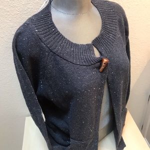 Scottish Blue Speckled Cardigan W/Toggle. Womens Medium. NWT